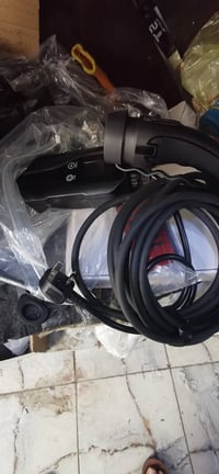 شاحن اصلي ١٣ امبير تحكم تايب 2 07736833701