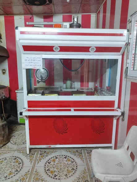 اغراض مطعم للبيع *********** عمارة
