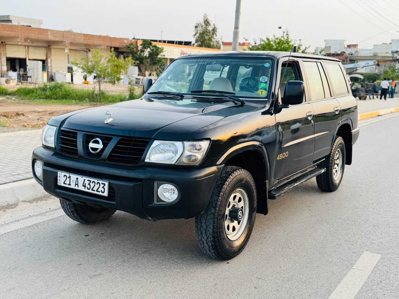 پەترۆل مۆدێل ٢٠٠٠ گێرو مەکینە دەبڵ ئەکسل بەشەرت غازو بەنزینە سەنەوی رەقەمی نوێیە تا ٢٠٣٠ ناوی لە حاسیبەی نیە بەشەرتی هەموو عێراق توندو تۆڵە بێ مەسروفە حیزام بۆیاخە و سەقفی بستێک ساردە کوتە پێش و پشتی ناو تەکمەکانی هیچی پێوە نیە رەنگی بیلاد رەشە 
سعر:88$
ژ.م: *********** Mogreina, Ullensaker
