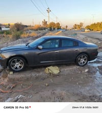 من رخصة الادمن سيارة جارجر ٢٠١٤ وارد امريكي رقم دولي تحويل ثاني يوم مح...