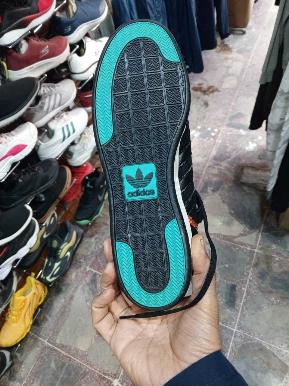 اديداس باله قياس 47 سعر 40 مع التوصيل


**إذا كنت صاحب هذا الإعلان وتريد حذفه لأي سبب، رجاءا أرسل رسالة إلى الدعم الفني**