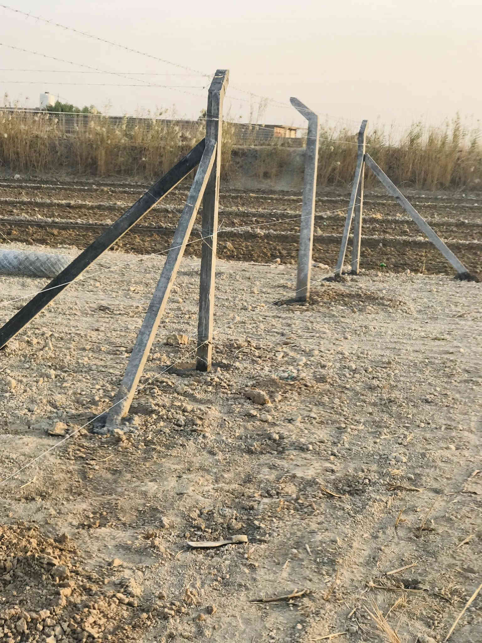 ⁦🟣

🔻عن عمل ونصب جميع انواع اسيجة الBRC ⁦⛏️⁩

🔻وعن عمل جميع انواع الاسيجة العشبية الجميلة 🍀🍀

🔻سعر المتر من 6الف 💸الى 10الف 💸حسب الطلب وحسب نوع السيم ⁦⚒️⁩

🔻يوجد كادر مختص بالعمل 💪

🔻نعمل في كافة محافظات العراق 🚛⁦🚛

🔻للطلب او الاستفسار قم بمراسلة الصفحه او اتصل ع رقم 

هذا رقم بيه واتساب ***********
