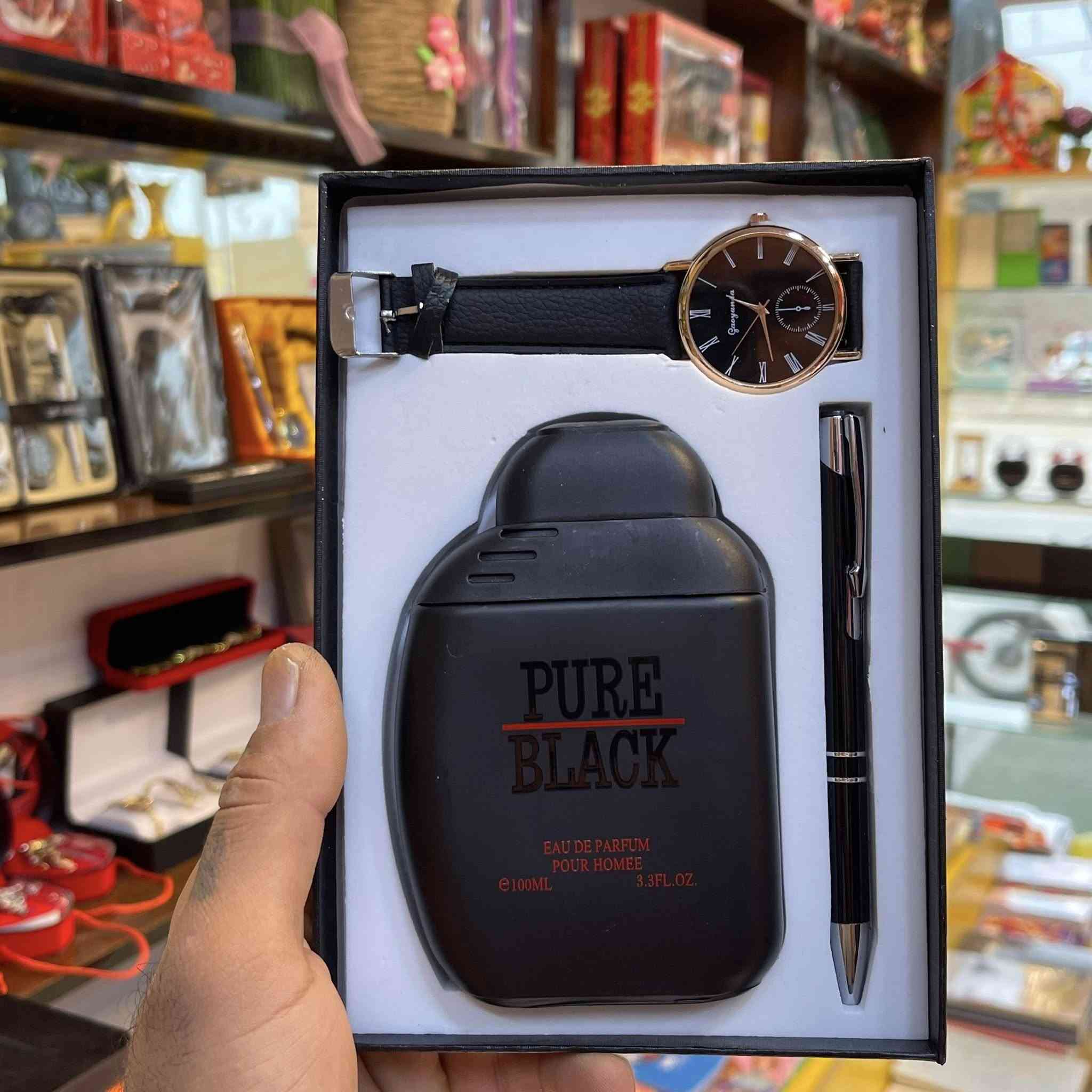 ودّع سنة واستقبل سنة بهدية تليق بالغالين.. 🎁✨

بمناسبة أعياد رأس السنة، 
مكتبة حمندلي توفر لكم أجمل الهدايا وبأفضل الأسعار. تعالوا وشوفوا التشكيلة الجديدة اللي وصلت حديثا.
📍 موقعنا: كوت - حي الحوراء - شارع الكفاح.
📞 واتساب: ***********
🔗 انستا: 2a.221
🔗 تلغرام: ses212
كل عام وأنتم بألف خير! 🎄🎈
