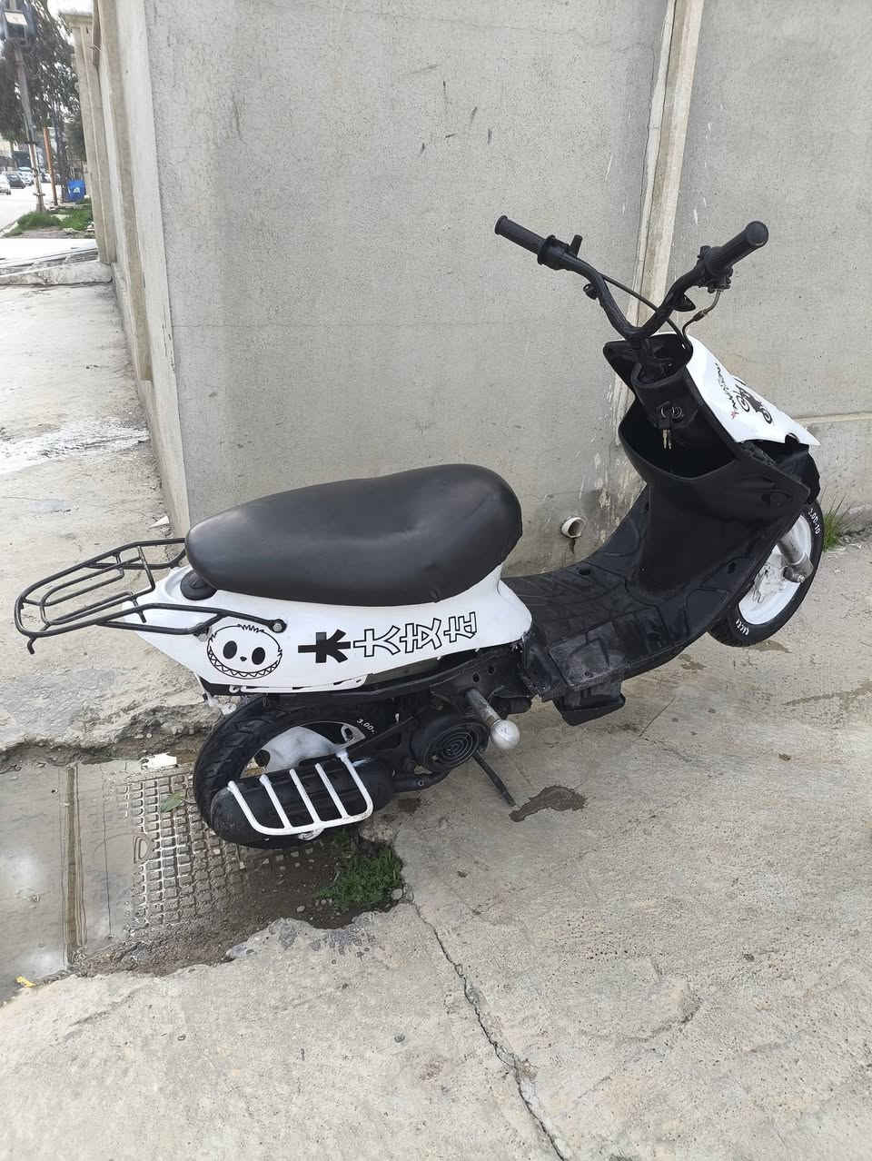 للبيع ماطور نحله9زروف حربي
شلعه ومعدل نار
السعر 250الشراي على رقم***********
