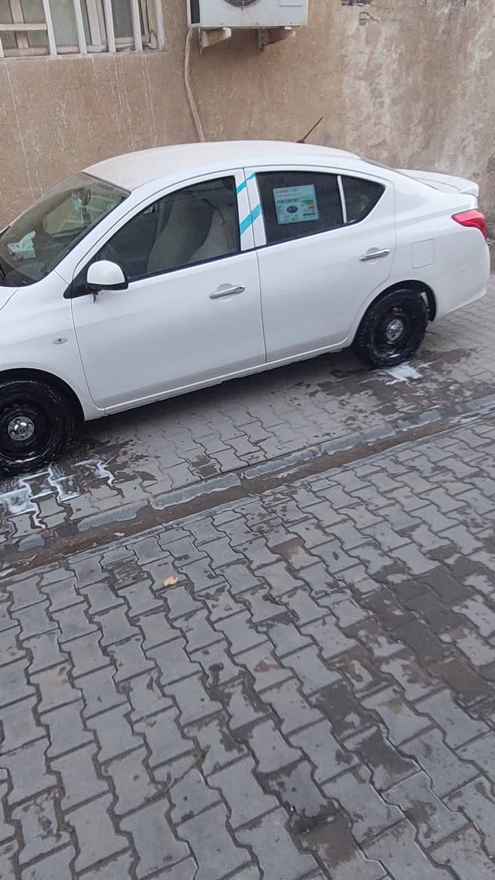 سلام عليكم نيسان سني هندي موديل 18 بيه جمالق الخلفي صبغ سعر 95 وبي مجال ***********
