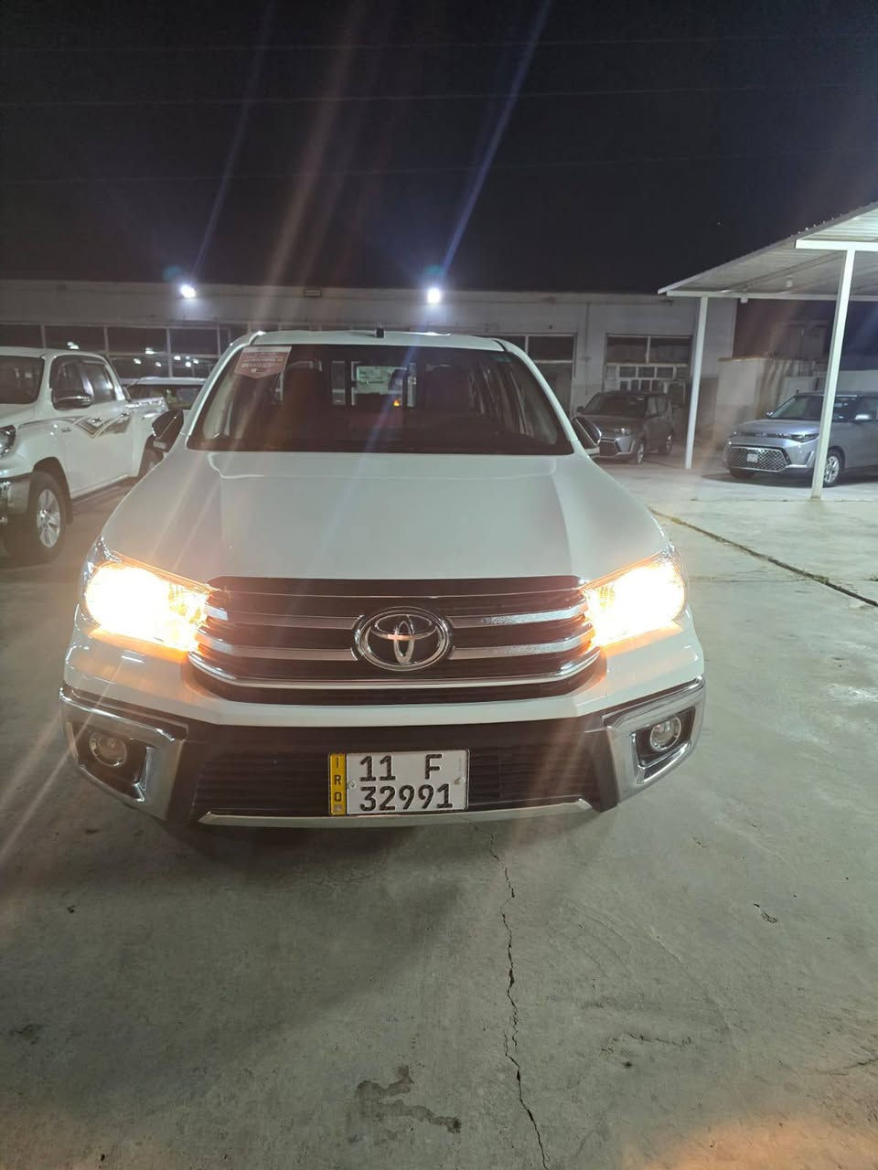 سلام عليكم للبيع بيكم  ساس 2024 مكفوله كفاله عامه رقم بغداد كشنات تتفه وتبريد 2تبريد فول باب اول السعر 285 وبيها مجال المكان بغداد الرشديه  الاستفسار عل رقم ***********
