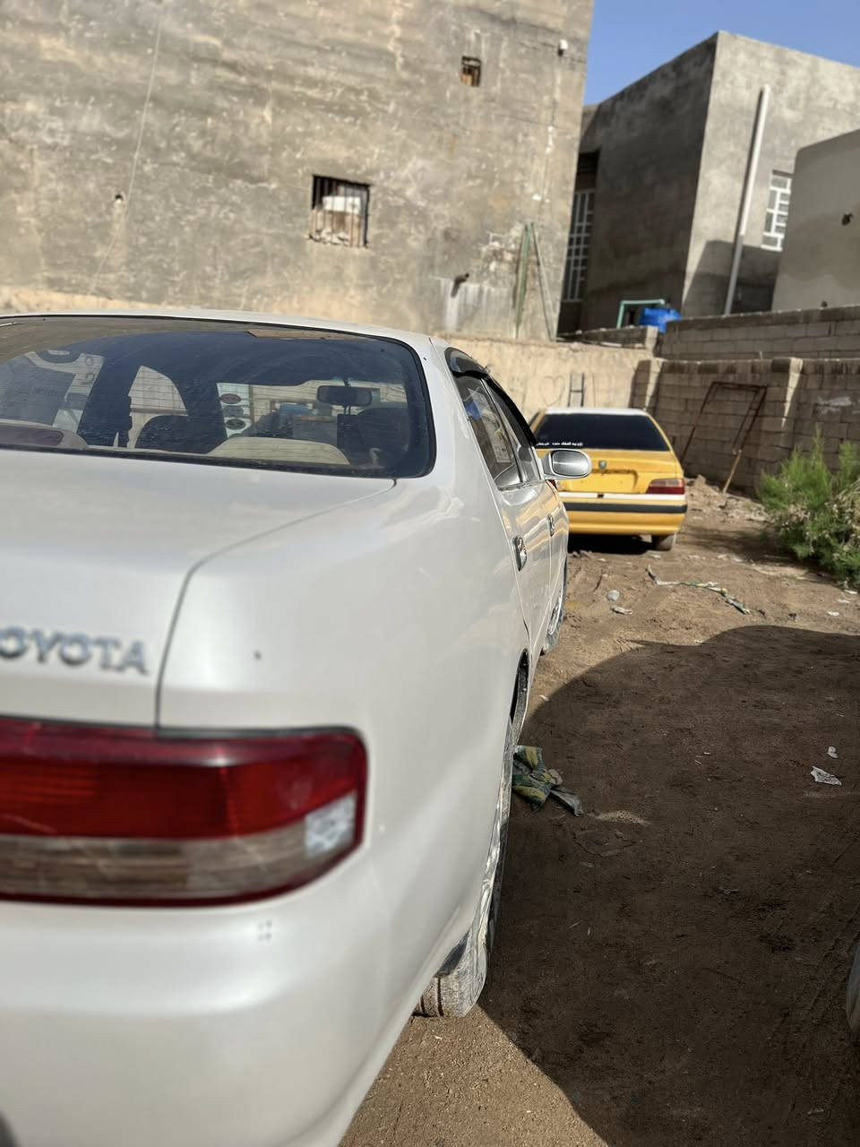 سلام عليكم سياره كرستا نفخ سياره كالفه من الكص ونقل سياره مصبوغه جماليه رقم بصره رقم السعر 70 بيه مجال ***********
