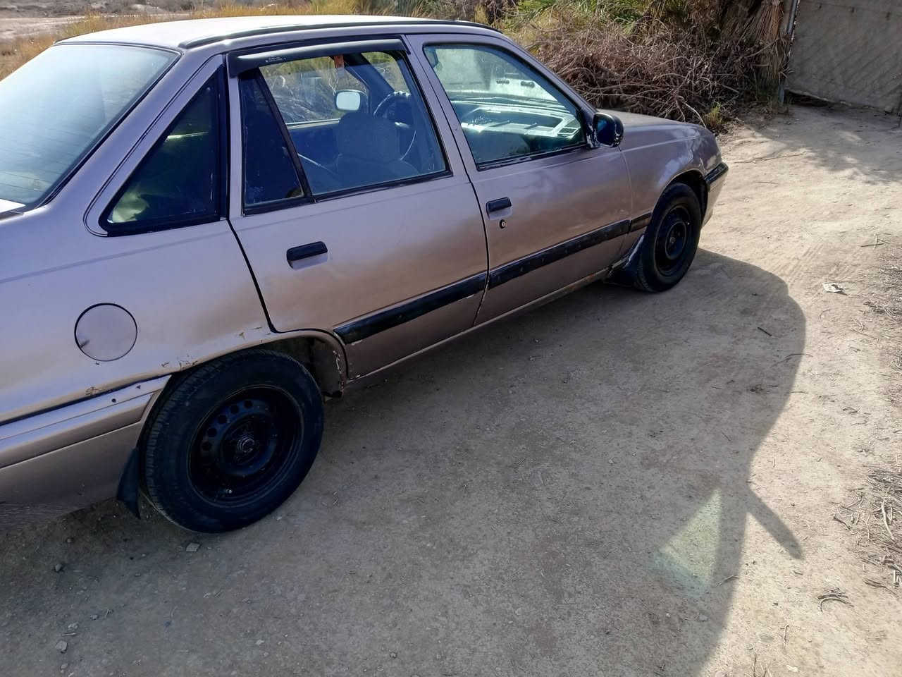 سلام عليكم ادمان وافق رحمه عل والديك دايو لمنز للبيع موديل 1993رقم بابل سنويه ال 2027تحويل موباشر سياره حلو او خير من الله مكينه مفتوح 1600مكينه بيه بداية دخان سعر 25او بيه مجال قليل معتاز او اريد ابيعه رقم الهاتف ***********
