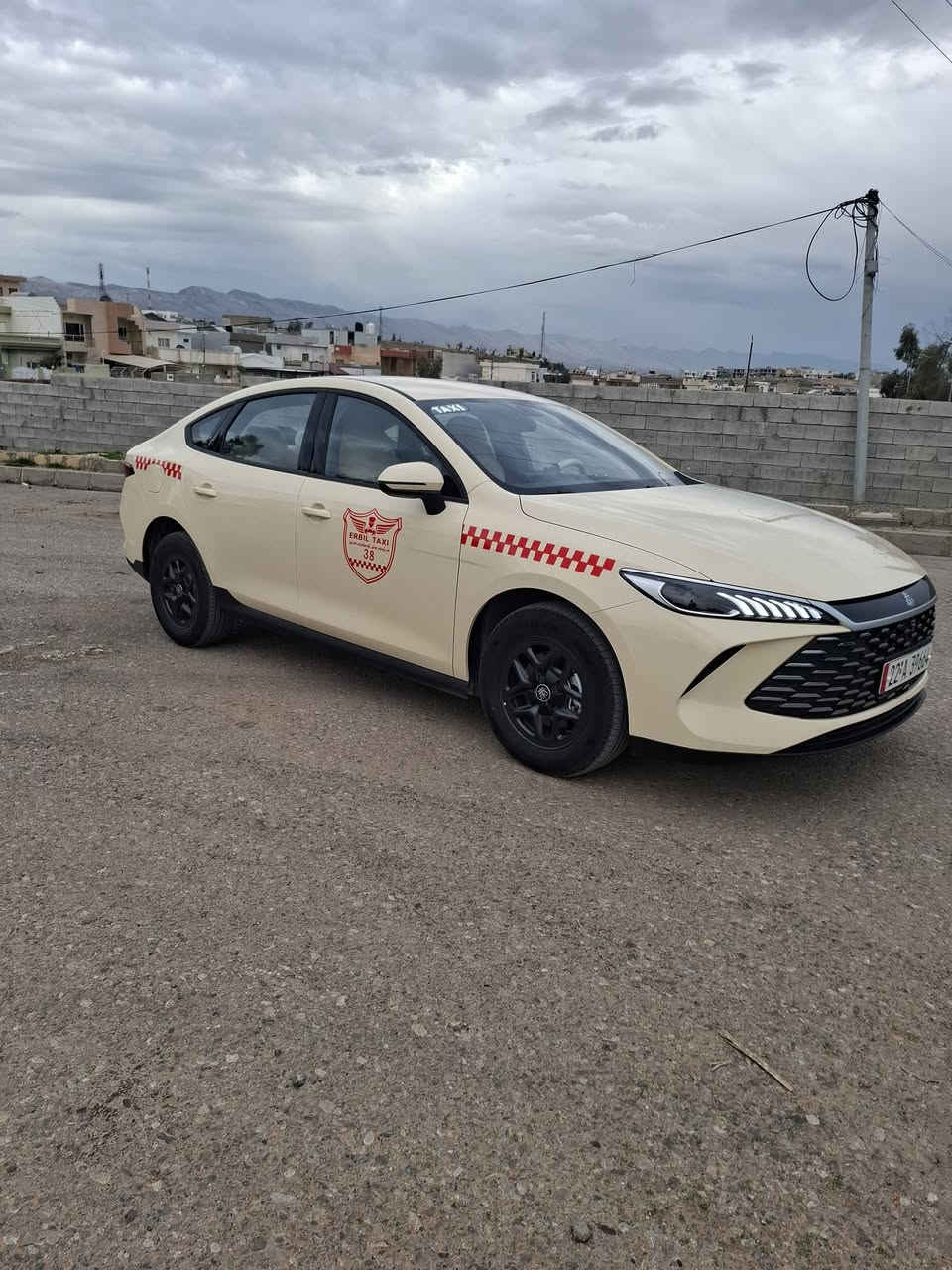 بی وای دی کین پڵەس مەرغوب ناو کرێمی بەسمە برێک بەسمە یەک حەفتەیە ڕەقەمم کردووە 2100کیلۆمەتر 2025 کامل ئەشیا هی خۆمە بۆخۆم کردومە بە تەکسی ڕەقەم هەولێرە بۆیاغی دەرەجەیەک کامل بەرنامەم بۆداناوە بەرگە کوشن تێ گیراوە سوکان تەقەڵ ستاند مۆبایل هەموو گیانی بەشەرت  2500ڕۆیشتووە تەنانەت شوختیشی نیە سعری 167$معامەلە
***********
