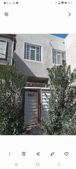 سلام عليكم يوجد بيت 100متر للاجار كربلاء حي الزهراء اجاره ب ٤٠٠ للإستفسار تتصل ع رقم ***********
