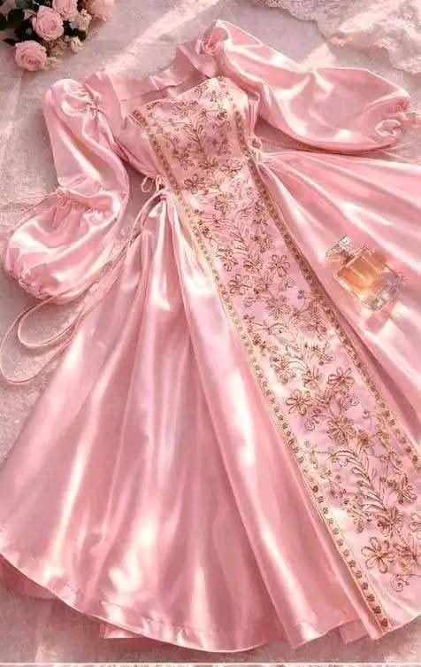 اخر حجوزات العيد 🙊🤍 
متاح كل المقاسات ومتاح مقاسات خاصه ل ١٥٠ ك 🤍
للطلب والحجز من هنا Lely Store ��


**إذا كنت صاحب هذا الإعلان وتريد حذفه لأي سبب، رجاءا أرسل رسالة إلى الدعم الفني**