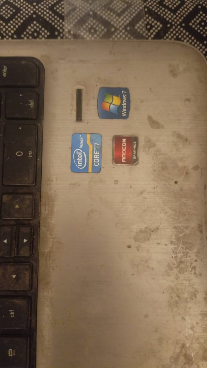 حاسبة للبيع كانت تشتغل طبيعي لكن ردت احدثه لوندوز10 وفجاة صارت ما تشتغل وياهة شاحنة  يعني  ابيعها فحم بيها كارتين شاشة خارجي وداخلي ورام 8 اسمهة hp pavion dv6 مواصفات حلوة  ابيع اعلى سعر


**إذا كنت صاحب هذا الإعلان وتريد حذفه لأي سبب، رجاءا أرسل رسالة إلى الدعم الفني**
