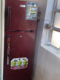 ثلاجة • جديدة • بدون تصليح