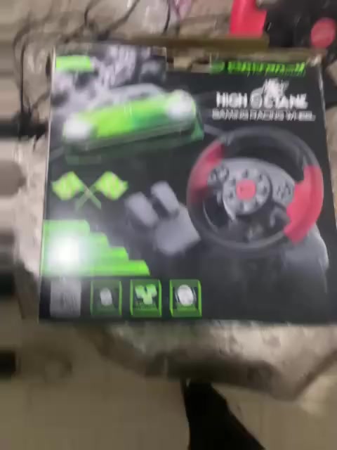 مقود تاع سيارة يخدم مع بلاي 2و 3 و مكرو
بلاصة مازونة غليزان 0776181167
توصيل متوفر


**إذا كنت صاحب هذا الإعلان وتريد حذفه لأي سبب، رجاءا أرسل رسالة إلى الدعم الفني**