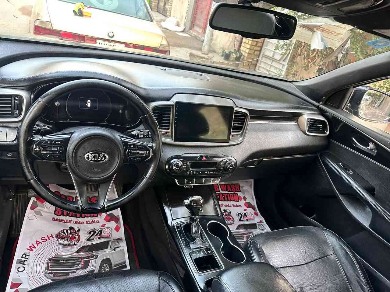 للبيع فقط فقط سورنتو رقم بغداد مديل 16وارد امريكي سعر 150وبيها مجال بسيط 
سياره خمسه راكب فول مواصفات عده الفتحه سياره جاهزه نواقصها بسيطه سياره جاهزه مصبوغه احزام للجماليه بدون دواخل سياره صورها قبل الصبغ عندي سياره تحويل مباشر مكانها بغداد كاظميه ***********
