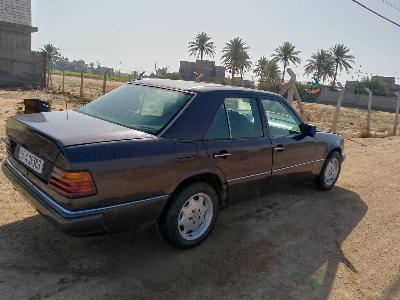 مارسدس موديل 1991 رقم قادسية انكليزي جديد سنوية لل2031 بسمي تحويل مباشر محرك 4سلندر ابلادي قواعد نظيفة جدا 
السعر 40 وبيها مجال للاستفسار اكثر اتصل ***********.
