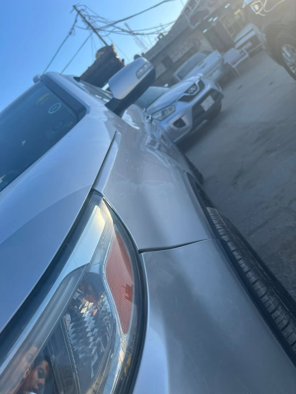 سلام عليكم
سورنتوموديل 2015وراد امريكي حادث خفيف بدون دواخل بدون ايرباك محرك 4سلندر سياره جديده وجاهزه 

رقم ذي قار سونارموجود 

للبيع السعر 138

***********
