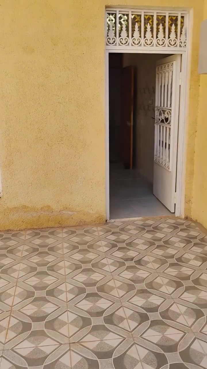 السلام عليكم بيت للبيع
المساحه ٣٠٠متر صب بناء جديد
مشمول بالنطويب
ماء ومجاري جاهز
للاستفسار***********

