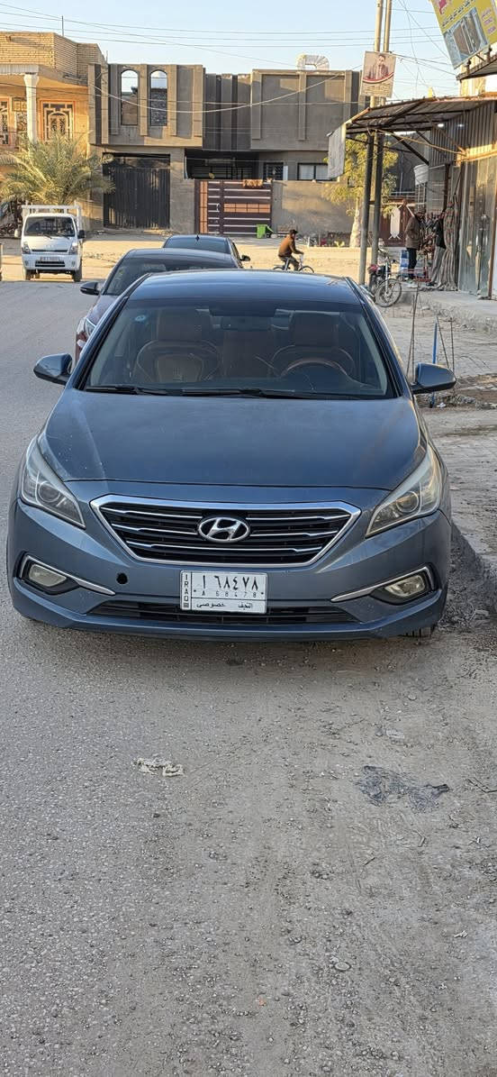 السلام عليكم
سوناته مديل15
حادثه جملغ. خشم البنيد بدون دواخل
ايرباك الستيرن فقط
مواصفاته معروفه
مكينه 2400جيدي اي
سعر125 وبيه مجال
مكانه نجف عباسيع
***********
