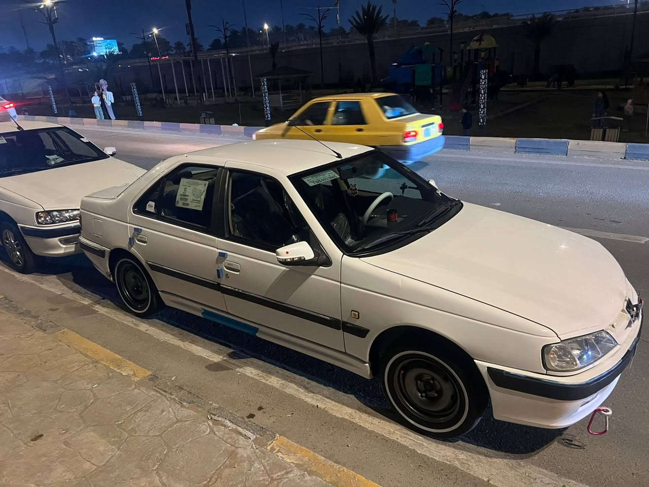 يالله السلام عليكم بيجو بارص موديل 2020 سياره نضيفه ع وضع الشركه سياره باسمي اي نقص مابيه تجي تفحص وتشوف بعينك احلا من الصور بعد كلشي مناقصه ترايه وين ميعجبك مكان بغداد البياع للاتصال ***********
