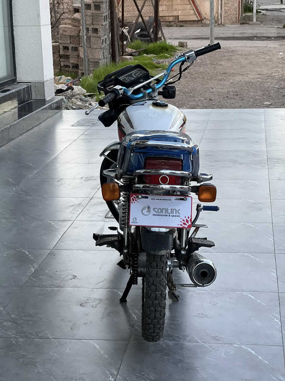 ماطور ساخت ايراني 2020 سعره 515 وبيه مجال حگ جيتك مبدل ولفات فقط الماطور ما بيه كلشي المحرك طوبه ومعدل عالي بيه تجي شوفه بعينك وتفحصه ماكو اي مشكله مكاني الفاروق 

***********

بي واتساب هم
