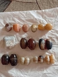 احجار • جملة ومفرد • توصيل