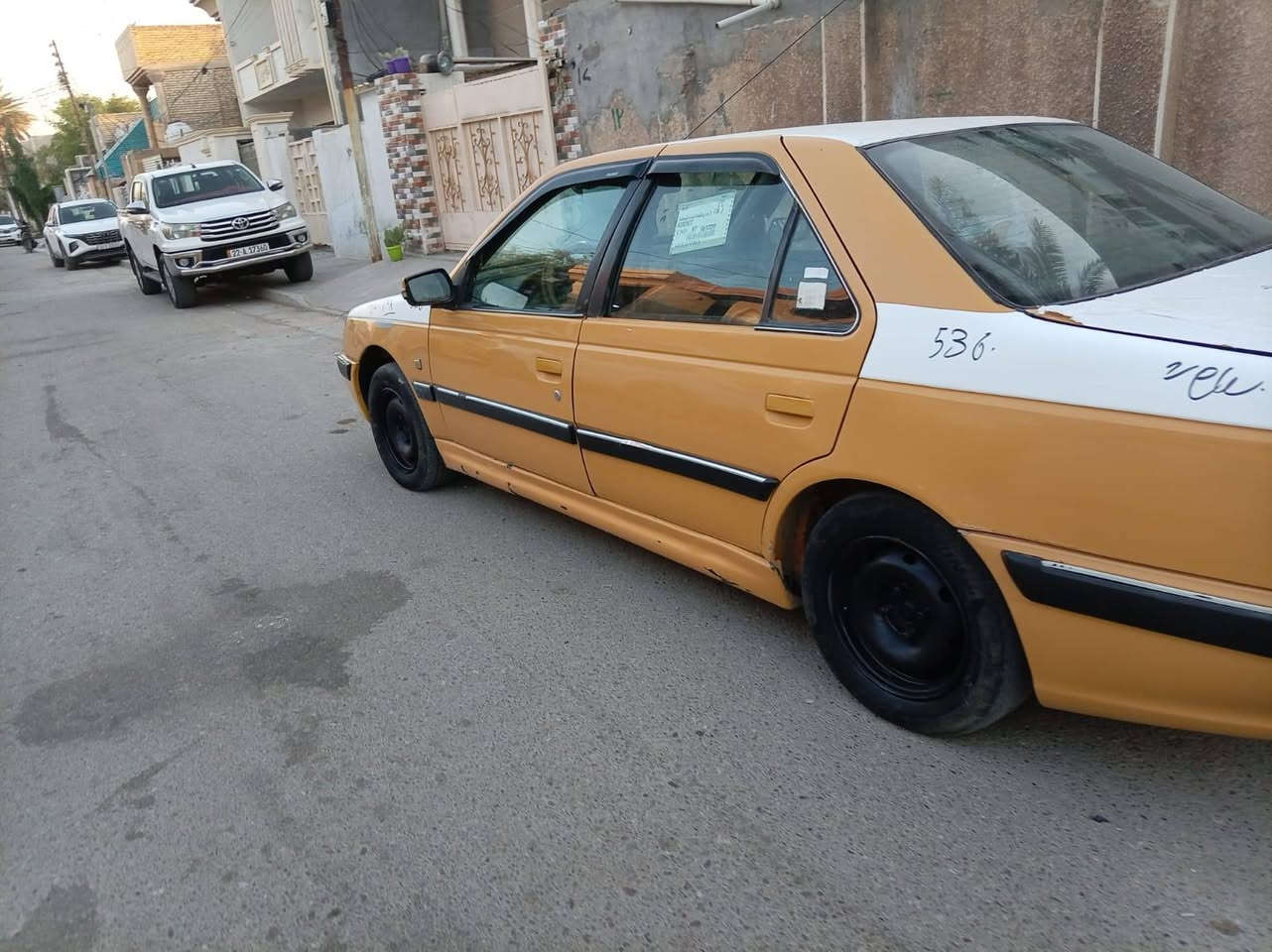 السلام عليكم بيجو بارص موديل ٢٠١٥ سياره كير مكينه صدر امامي خلفي جديد جاهزه بيهه ضربه جاملغ خلفي ومعمر  تبريد نقصه كمبريسر رقم بغدادشرط التحويل غرامه مصفره هيئه وغرامات سياره مرتبه وحلوه مال عيشه وترهم مروس مكاني بغداد الحسينيه مال راشديه***********
