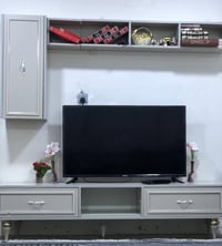 مكتبة • بدون بلازما • للبيع