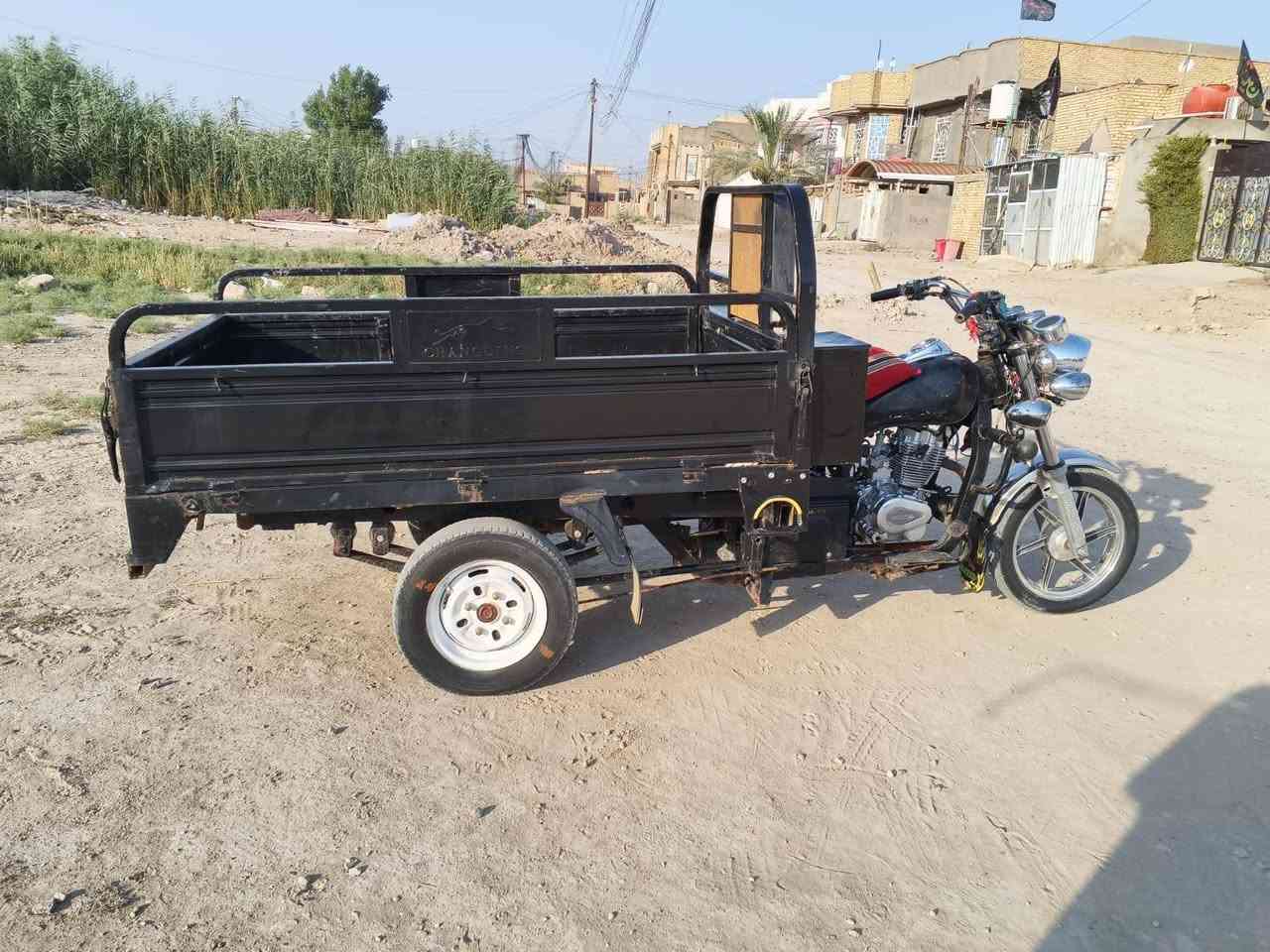 سلام عليكم اخون ستوته للبيع موديل 21 اوراق اصولي بيه مكينه 23 ستوته مصبوغه ***********
