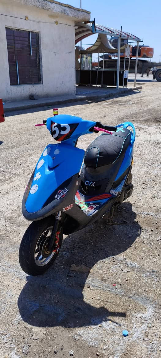 سلام عليكم مكاني فضليه 
دراجه عدله ربه صارله شهرين او 3اشهر للبيع راعيها فيتر  مايشد قطعه اله الزينه وللعم بعض الناس تنشر بصور شكل ومن اتوحلها شكل هاي تختلف ماتكدر اطلع عيب بيه لا اتبخير وصوت ناعم نكره سلف اي وقت سلوليه تحسب المروحه من تشتغل ابلاديه ومتروسه ختومات ابكل مكان وسرعته اكثر من 120 ومزوده 
1-صالنصه اف ام 
2-شيال مكينه 
3-قطره
4-ويل نجمه
5-اكلجات محوره
6-يداد ابريك
7-نجمات ويل
8-فج ابريك
9-سلف55
10-قبق عنبار ابريك
11-فراك ابريك 
12-لايت زنون
13-جامات البك لايت امامي خلفي وسكنات اسوت طافي
14-قبق افلاوين
15-وجيب 10فتريه افحصه وكفراته موجوداد اسود اصليات وخاص مفتوح سعرها خاص لوتي لاصير ابراسي


**إذا كنت صاحب هذا الإعلان وتريد حذفه لأي سبب، رجاءا أرسل رسالة إلى الدعم الفني**