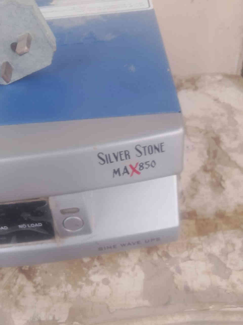 من رخصة الادمن
عاكسه مكزما نظيفه جدا شرط التوليد والشغل باتري جديد السعر 225الف
حله شارع ,60
***********
***********
