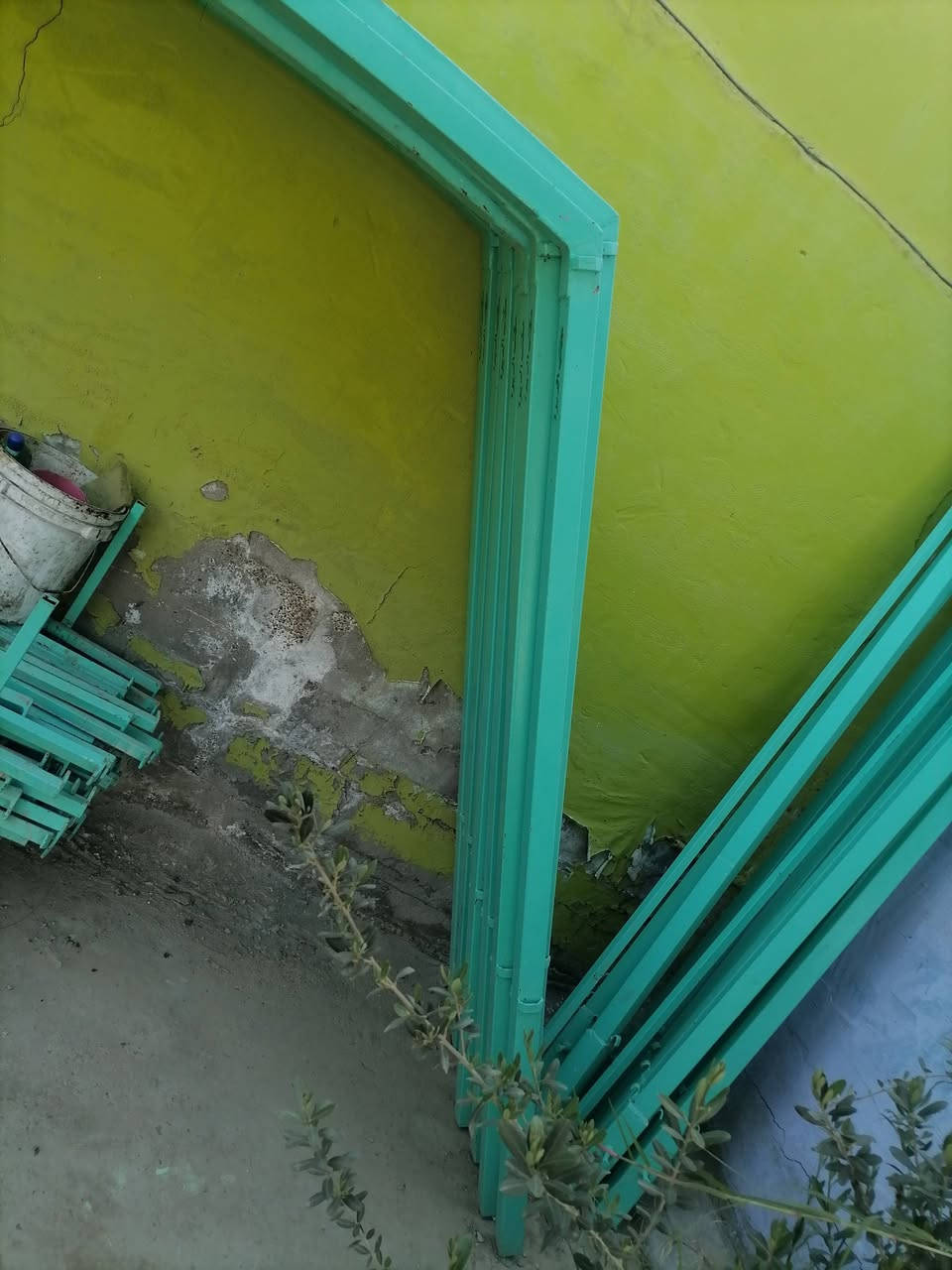 يوجد قاعه نظيفه جدا ٩ قوس قماش و حديد بغداد *********** سعر ٣ مليون
