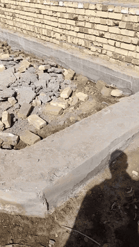 رباط قطعة زراعي  أسهم كاع آل نجي مساحة 140 متر خلف حسينية ابو تراب حي الشهداء
الفرع الثالث خدمات ماء وكهرباء رسمي واصل للقطعة والضوئي براس الفرع 
للتواصل 
***********
