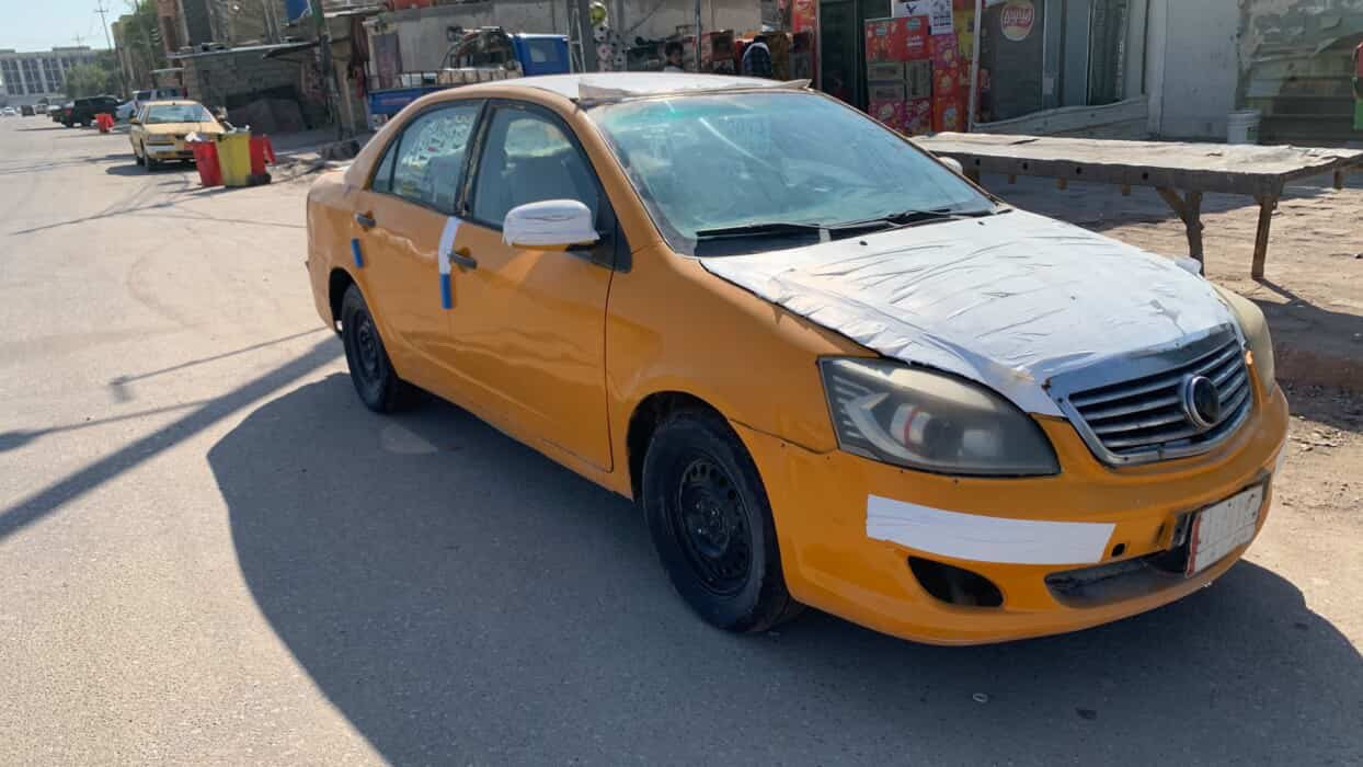 سلام عليكم جيلي موبل مديل ١٣ 
مكينه جديده كير جديد حداديه حلوه السعر ٢٠ وبيها مجال العنوان بصره الجمهوريه رقم تلفون ***********
