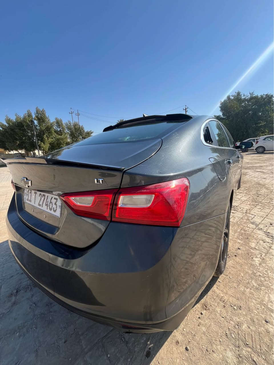 اللهم صلِ على محمد وال محمد 

السعر 85  وبيه مجال جدا بسيط

للبيع ماليبو.   MALIBU 18  LT 
..............................................
رقم بغداد  الرقم  الجديد هزه جديدة بسمي السيارة  تحويل شرط  ثاني يوم بسمك تصير 

سيارة علبلاد 
مواصفات ال LT معروفه 
مكينة 1500 تيربو  
كير AT المرغوب 
كله بانزين محسن ودهن اصلي ac delko 

سيارة  بالخير علياخذها
سيارة كير محرك كفالة عامة  فقط ملاحضات ينرادلهة 
 
حادثهة فقط مقدمة البنيد ايرباك ستيرن فقط بيهة صبغ جامرلغات امامية اثر جراد وبنيد جارد بدون صبغ تغلف اسود وجامرلغ خلفي صبغ على كد طخة مالتة 

سعر 85 وبيه مجال ان شاء الله للشراي 
استفسار اكثر *********** بغداد, العراق
