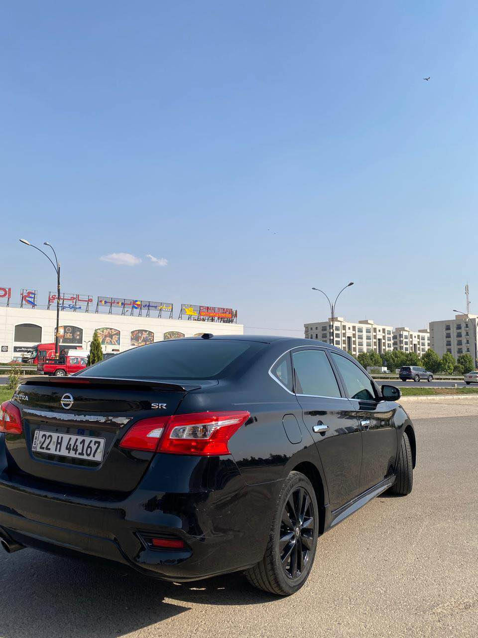 ‎نیسان سێنترا SR 2017
‎مواسەفات: ئیکۆ، سپۆرت، تراکشن،ABS
‎کوشن هیتەر
‎شاشە گەورە 
‎تەحدید سورعەو هتد....
‎فول مواسەفات بەس سلاید نیە
‎نموونە لە جوانی
‎سەیارەکە ٢ پارچەی هەیە چاملغ و بۆنیت ، شانسی یەک قنج گرتووە بێ ئێرباگ دەعمەکەی خەفیفە ، سەقفی هەندێک پەڵەی جیقنەی هەیە ،گێڕو مەکینە بە شەرت، بەردی گزۆز بە شەرت و سەیارەکە بە ناوی خۆمەو تەحویل بە شەرت
‎ژمارە مۆبایل *********** أربيل, العراق
