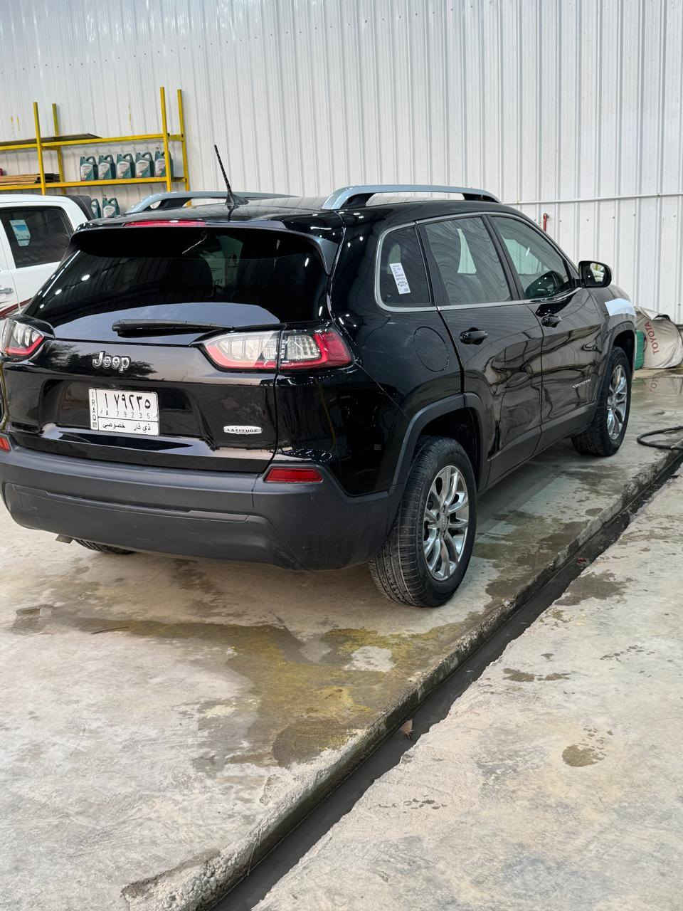 جيب شيروكي ٢٠٩١ فول موصفات كير مكينه كفاله حداديه تبريد كله جديد الحادث بنيد مبدل وجاملغ معمر بدون دواخل الباقي كفاله عامه ***********
