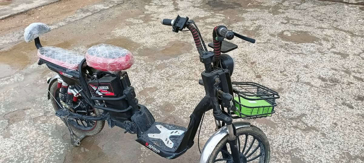 للبيع ماطور شحن
سعر 250بي مجال 
رقم تليفون ***********
