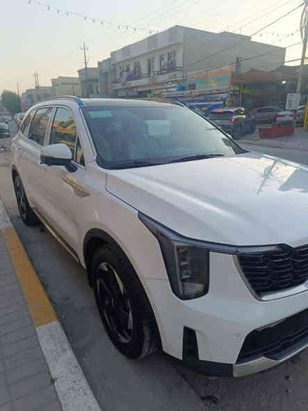 سورنتو 2024 – خليجي فول 1/1  
محرك ستة سلندر 
اعلى فئة بالسورنتو :  4X فور ويل

• ماشية 5 ألف قابل للزيادة (سيارة زيرو)
• أعلى فئة بالسورنتو الخليجي لحد الآن
• السيارة جديدة بمعنى الكلمة
• ضمان الدولية – سونرها موجود بالمنشور
• نادرة جدًا بالعراق – قليل خواتها

المواصفات:
1- بانوراما
2- تبريد + تدفئة كشنات
3- 5 كاميرات
4- كير ماوس
5- 7 أوضاع قيادة: Comfort – Eco – Sport – Smart – Snow – Mud – Sand
6- إنارة داخلية 7 ألوان
7- هاند بريك بصمة + Auto Hold
8- حساس أمامي + خلفي
9- مثبت سرعة (كروز)
10- جنطة ذكية تفتح عند الاقتراب
11- 3 قطع تبريد
12- نفكيشن + نظام خرائط
13- داتاشو

المكان: بغداد – الدورة
الرقم: *********** (يوجد واتساب)

🟧السعر علق يوصلك السعر 📮

السياره خير من الله جديده بمعنى الكلمه واعلى فئة ب السورنتو الخليجي لحد الآن بضمان الدولية سونرها بالمنشور
بشرط قليل خواتها  بالعراق
السعر 369 ورقة مع المجال البسيط
الي يبحث عن الجديد الفول يسأل عن الفور اكس يلة  يتصل على الرقم
