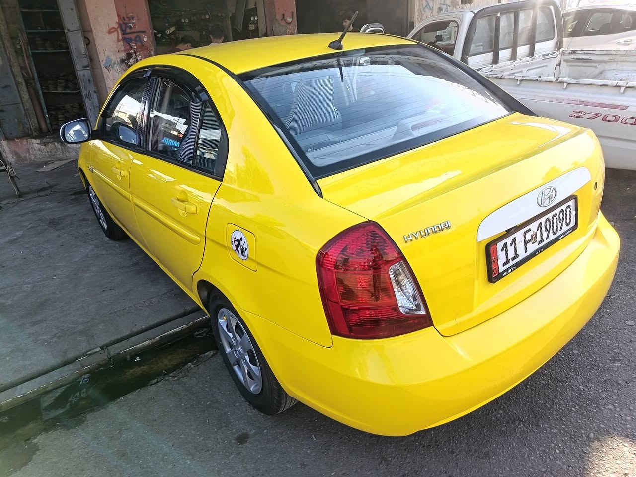 السلام عليكم اكسنت كوري موديلها 2009 رقمها بغداد دولي كاربون مامسجل السيارة بل الموصل الأيمن بيها باب مبدل خلف النفر فقط بدون دواخل مكينتها كبرها شرط تبريدها ثلج طخمها الامامي والخلفي جديد طخم تايات جدد باتري جديد مابيها اي نقص تأخذها صافية هيئة وغرامات شرط التحويل فقط البيع فقط نقدا 👉 إذ حبيت خابر على هذا الرقم *********** كورك ***********
