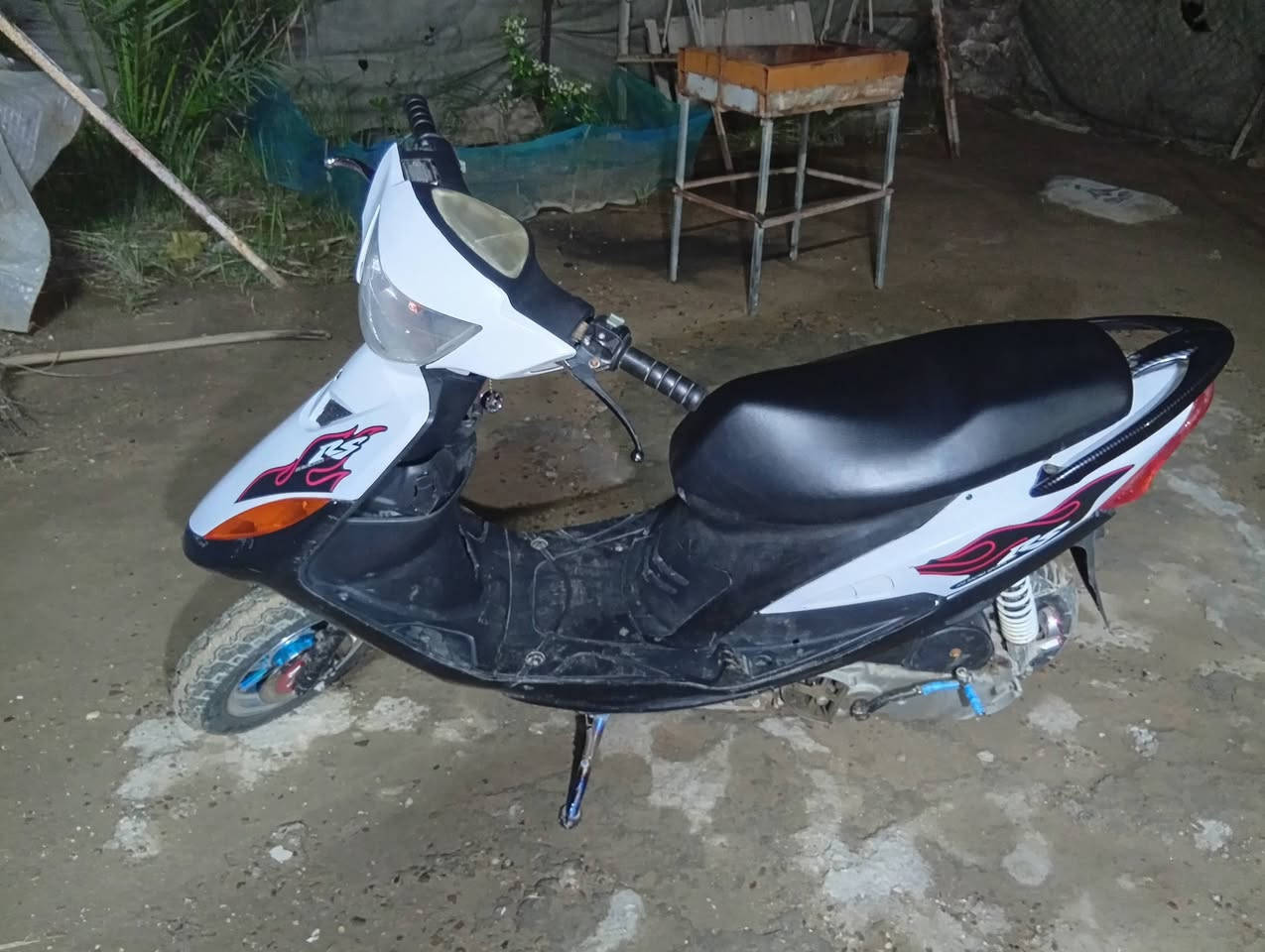 دراجه ماكس مزود بوشه 55 صالنصه رياضي وياله رياضي شلعه خير من الله  السعر خاصه متواجد بكل وقت مكاني بابل المسيب رقمي للتواصل ***********
