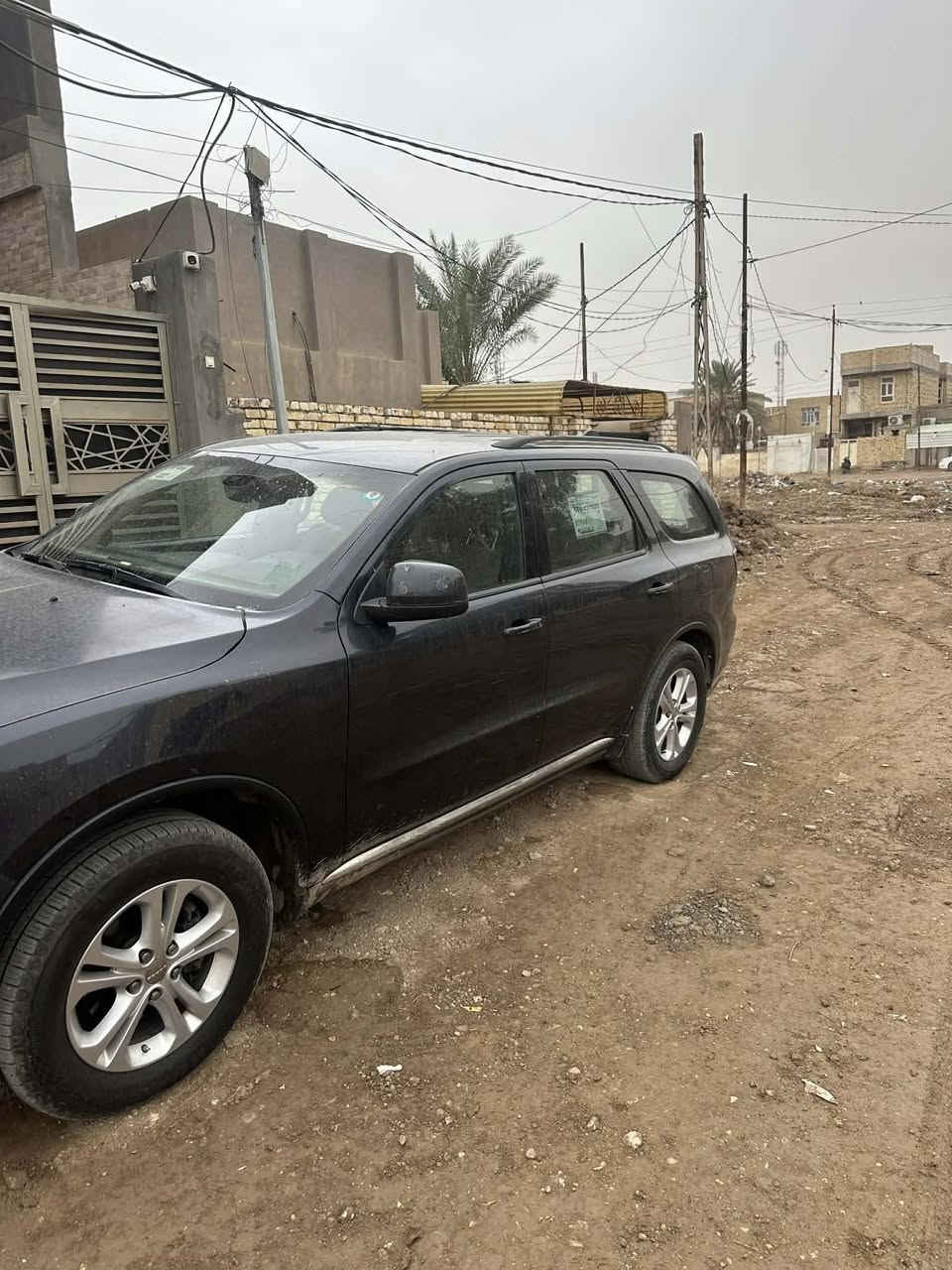 السلام عليكم دورنكو 2014 امريكي ضربه جاملغ بنيد
السياره نص فول رقم بغداد هزه جديده
تخم تاير كلشي شغال بل سياره
كير مكينه اكسن حداديه كفاله تخم تاير 
السعر 185 وبيه مجال حق الجيه
عنوان كربلاء 
***********
