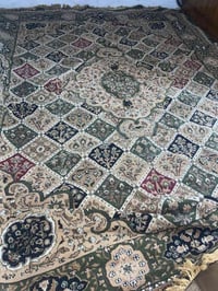 عندي زولية تركي 3/4 الرقم 07710981104