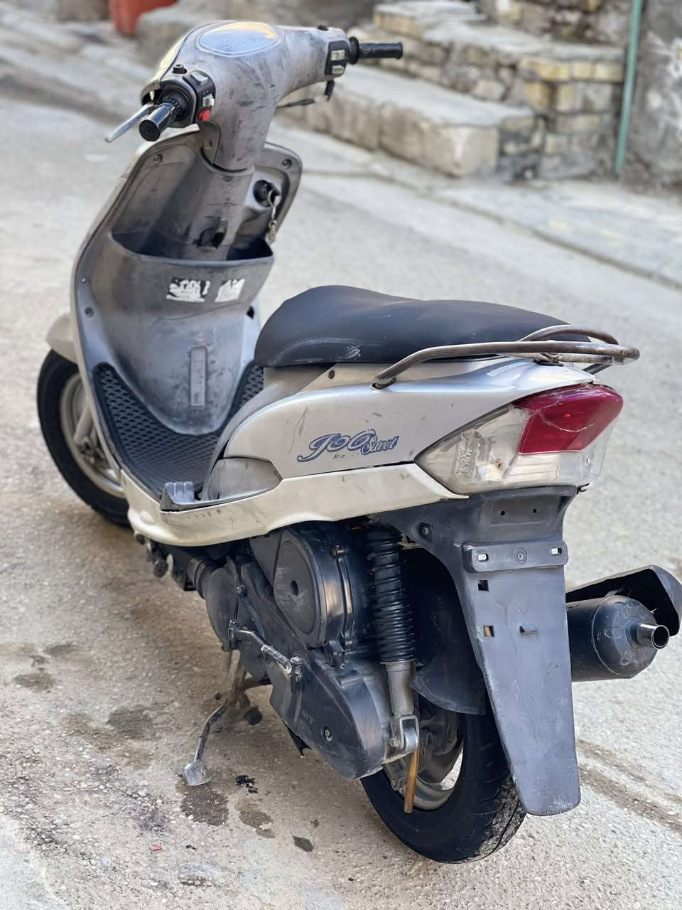 ماكس منغولي ختم واحد شلعه ومشي تآكل الكاع كامله ما بيها كل نقص سعر مناسب ٥٥٠ شراي يتصل ع رقم /***********
