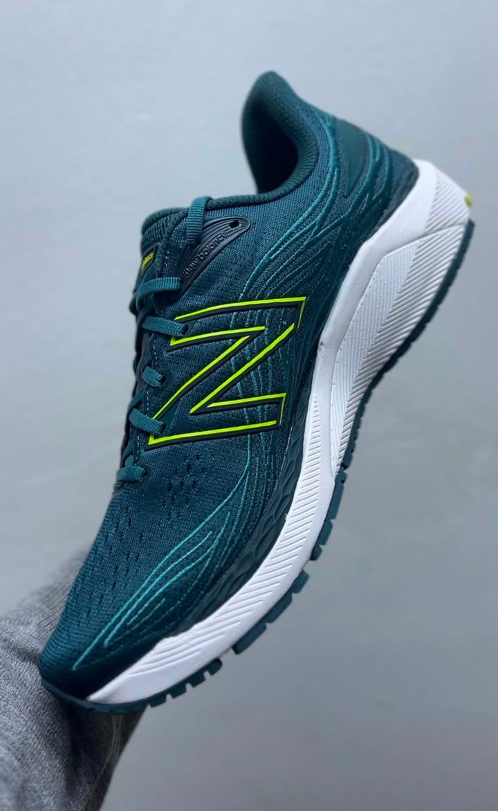 نيو بلنص 860 غير مستخدم👟
‏‎ خفيف الوزن ارضيه فوم مع المطاط
‏‎⭕دبان طبي  مريح للقدمين👣
القياس ٤٥
‏‎طول القدم ٢٩
‏🚚‎يوجد خدمة توصيل لكافة المحافظات


**إذا كنت صاحب هذا الإعلان وتريد حذفه لأي سبب، رجاءا أرسل رسالة إلى الدعم الفني**