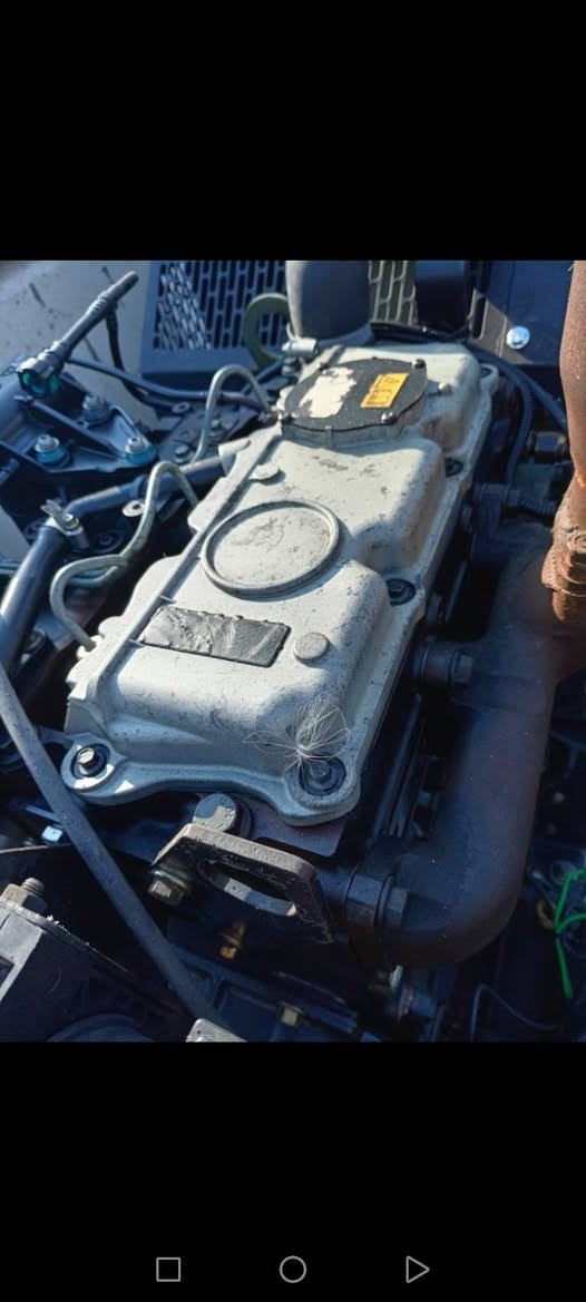 مولدة بيركنز ٣٠ كيفي نظيفه جدا سيت بلادي للبيع بغداد ***********
