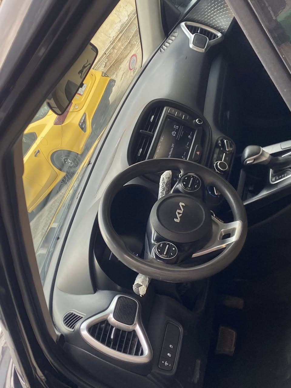 كيه صول موديل 2023 جاهزه من كلشي السياره خير من الله وين متدريد تروح بيها وبيها سونار مال مندلاوي السياره بسمنه مداور ثاني يوم للعلم كير مدبل نضام   AT يعني  مو CVT 
السعر 140 وبيها مجال مال جيه للستفسار ***********
مكان السياره بغداد الصليخ
