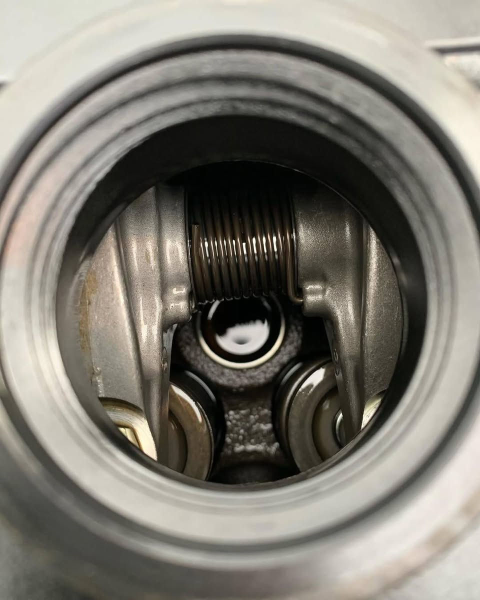 وصول جديد زيرو شرط تشتغل بالگاع سعر 9 ورقات توصيل لجميع المحافظات موجود واتساب ***********
