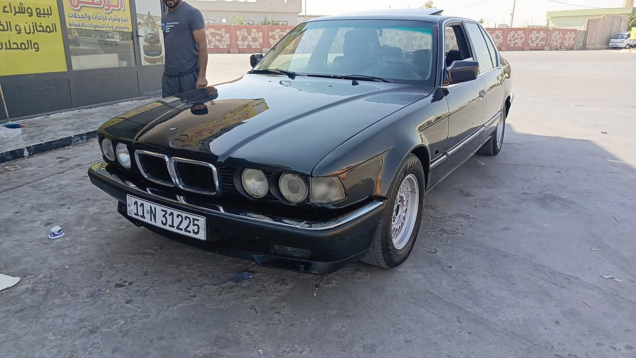 بيئم 740اصل موديل 93بجم عريض السياره جاهزه فول اوتو كشنات كهربائي فول رقم بغداد سنويه وهزه جديده شرط التحويل تبريد ثلج صدر محرك كير كله جدد السياره نشاط شلعه ترايك 260 كهربائيات كلها بالد السياره صبق جماليه المكان ديالى جلولاء السعر 75ومجال قليل ***********
