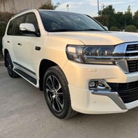 لاندكروز • ٢٠٢١ • ٦ سلندر